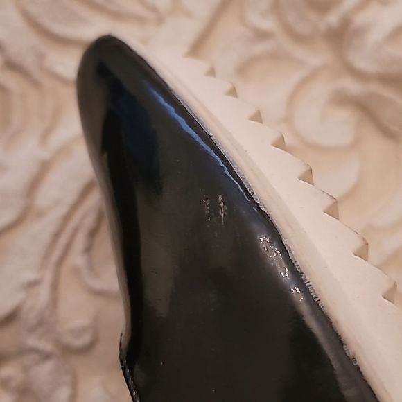 JustFab Lucine Black & White Heels - Picture 15 of 16